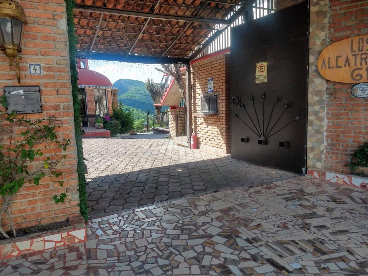 Hotel Alcatraces El Pueblito  エクステリア 写真